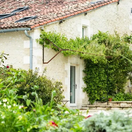 Sleeps 12 With Pool And Wifi Villa *